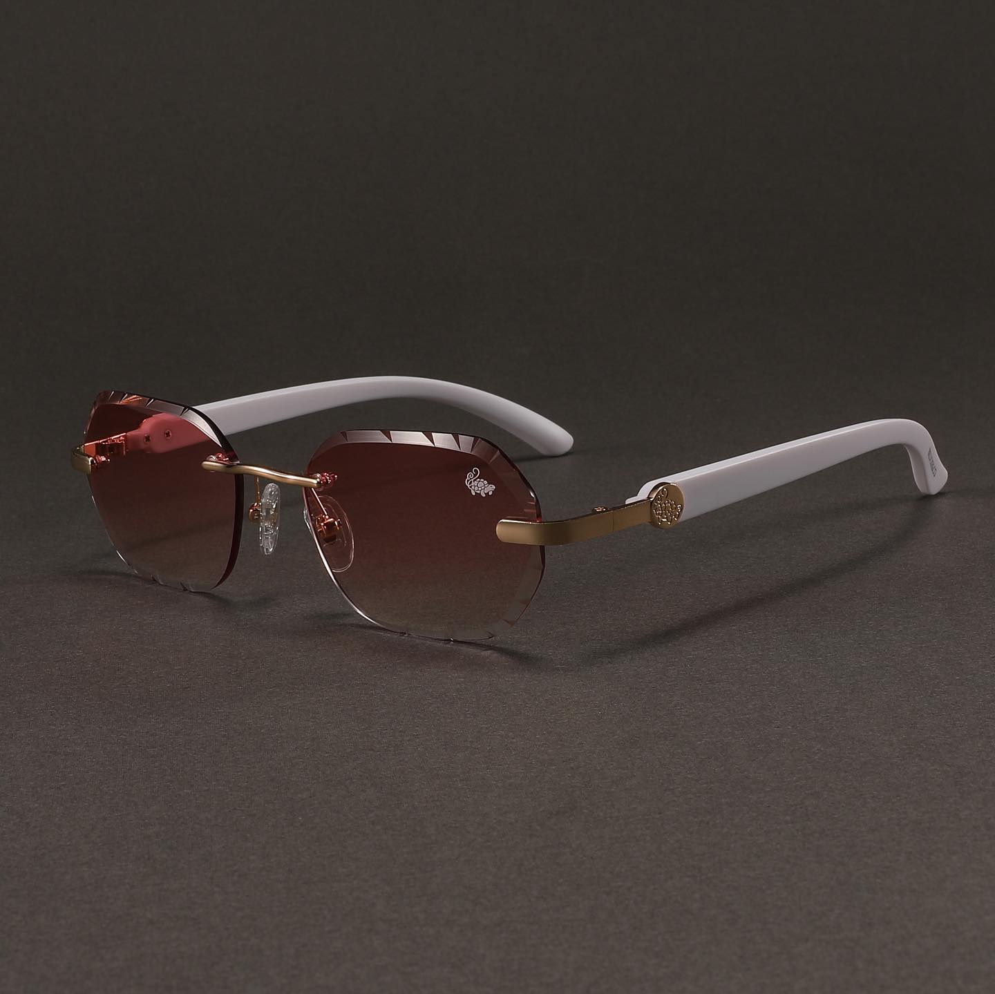 Willow Rimless — Burnt Red | White | Diamond-Cut Lenses